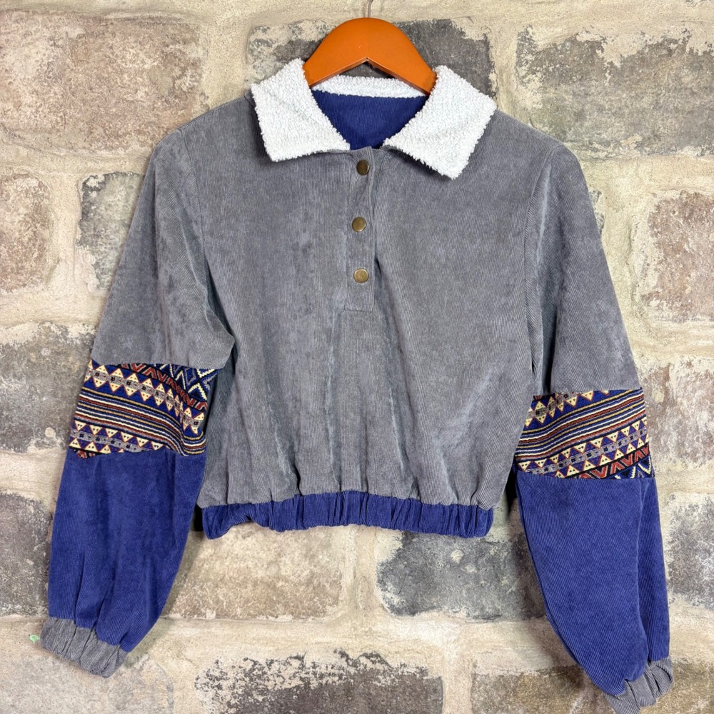 SHEIN Corduroy Colorblock Polo‎ Shirt Cropped Geometric Sleeve White Collar M